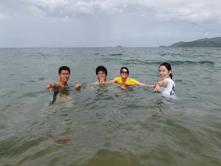 村おこしボランティア【ベトナム ダサ村コース】のお楽しみ！　リゾートニャチャンで海水浴をしました