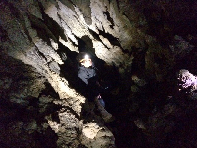 鍾乳洞へ探険に行きました