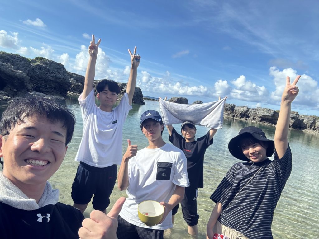 村おこしボランティア【宝島コース】での活動の様子