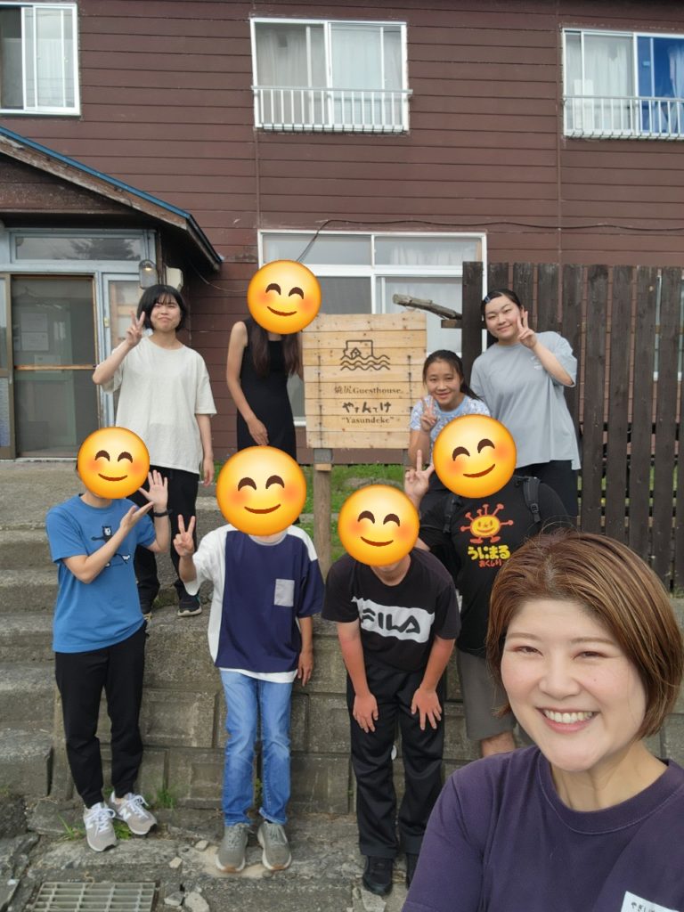 村おこしボランティア【焼尻島コース】での活動の様子