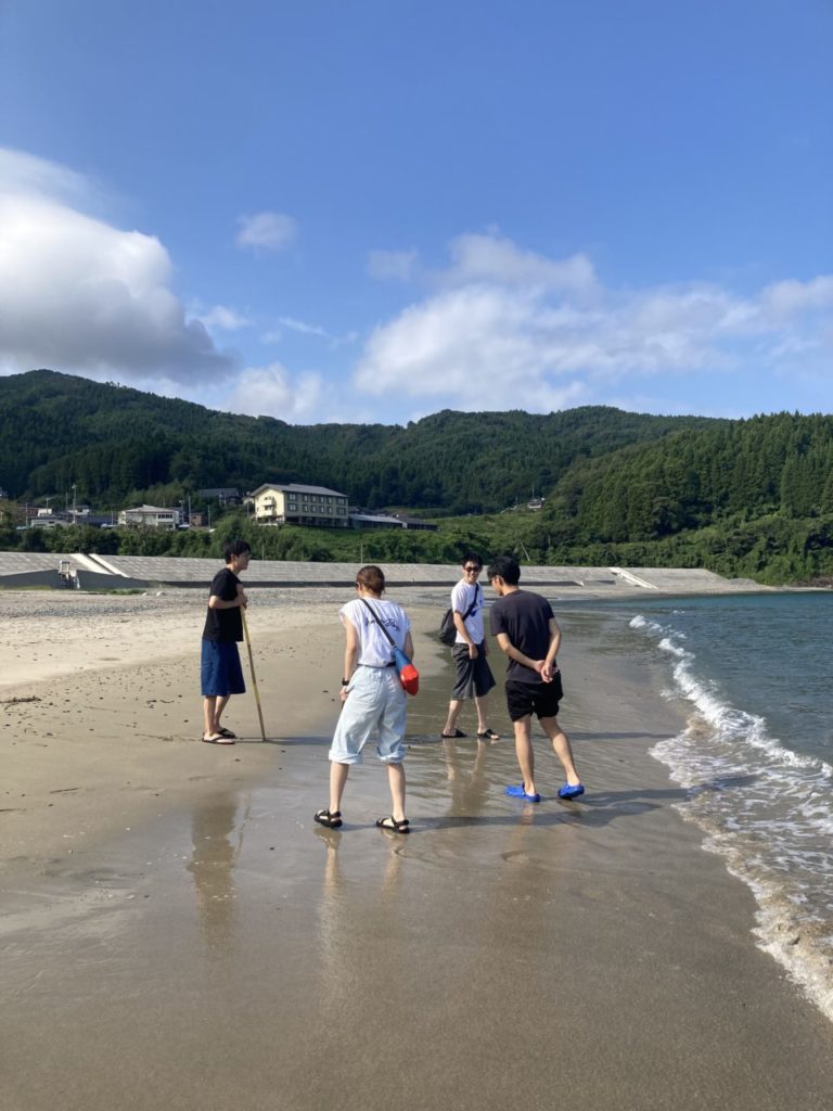 村おこしボランティア【三陸漁場コース】での活動の様子