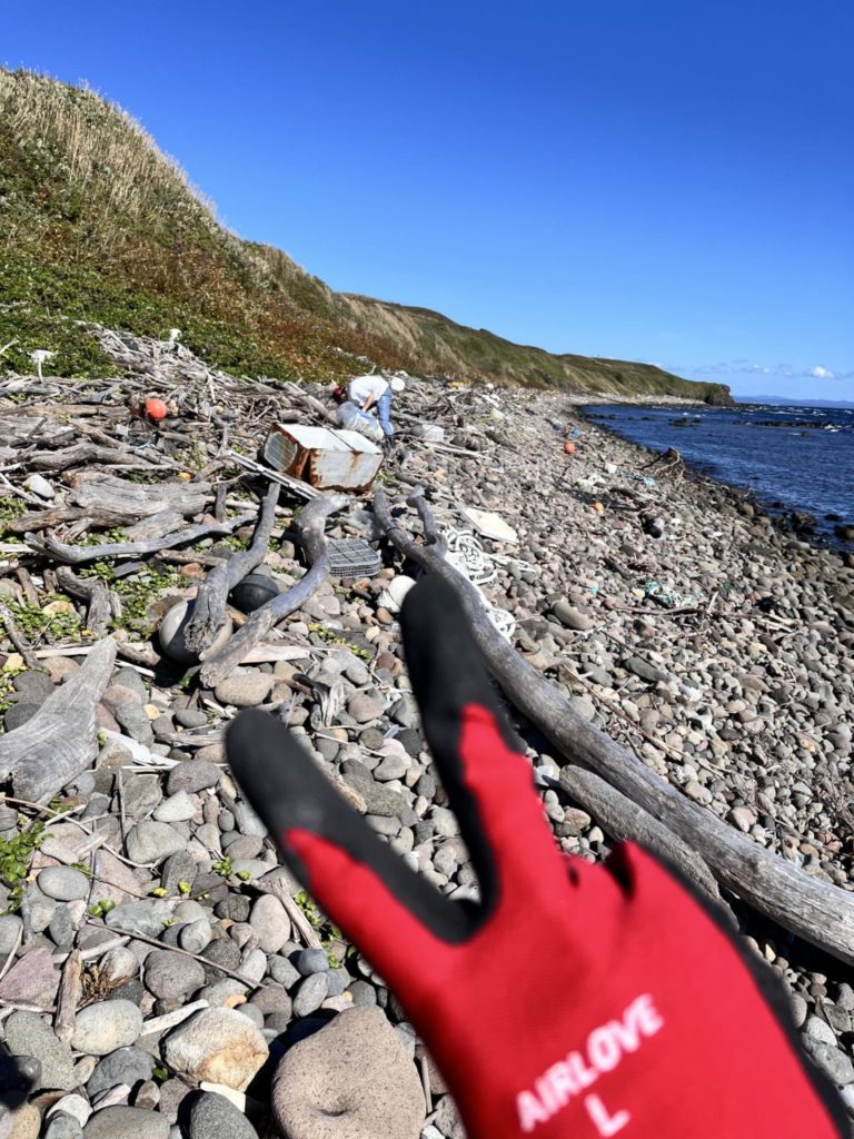 村おこしボランティア【焼尻島コース】での活動の様子