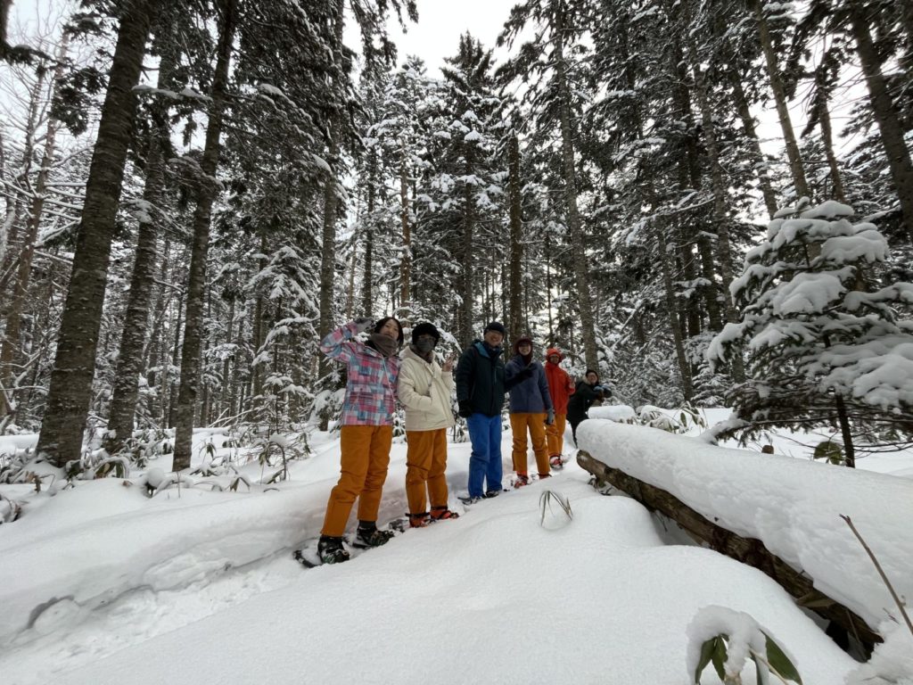 村おこしボランティア【然別湖コタンコース】での活動の様子