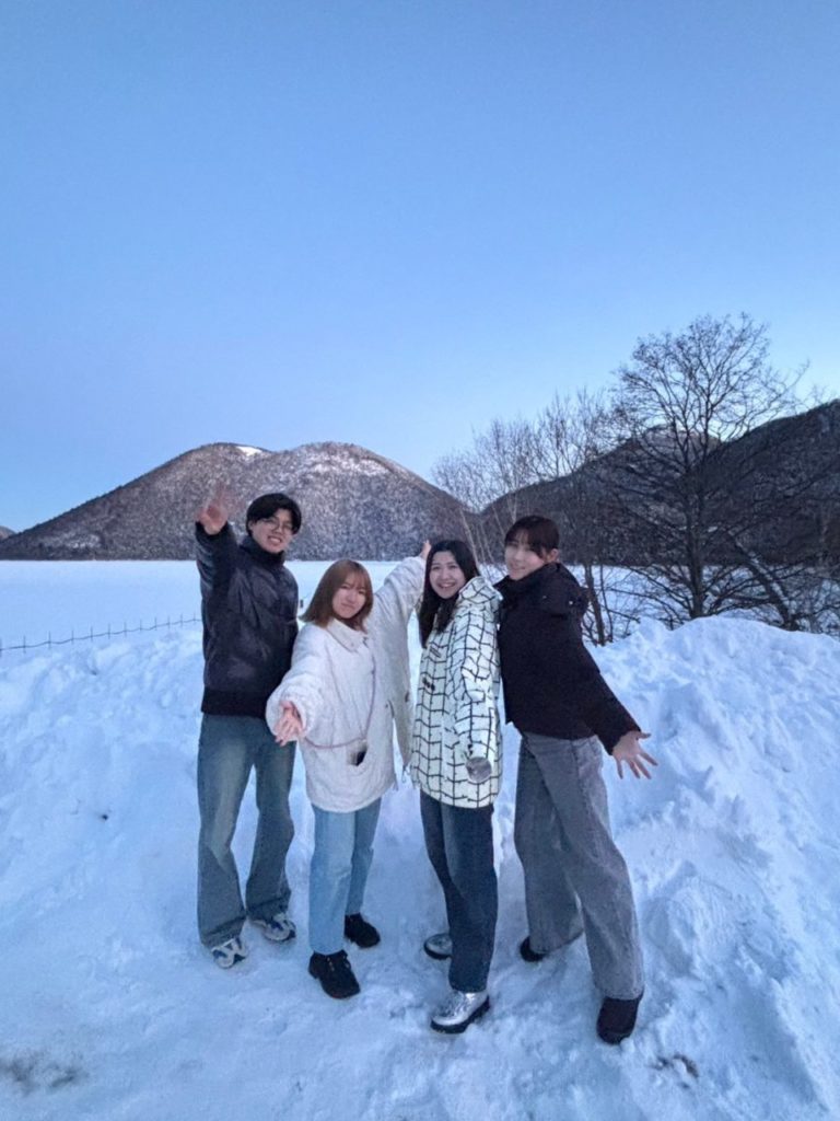 村おこしボランティア【然別湖コタンコース】での活動の様子