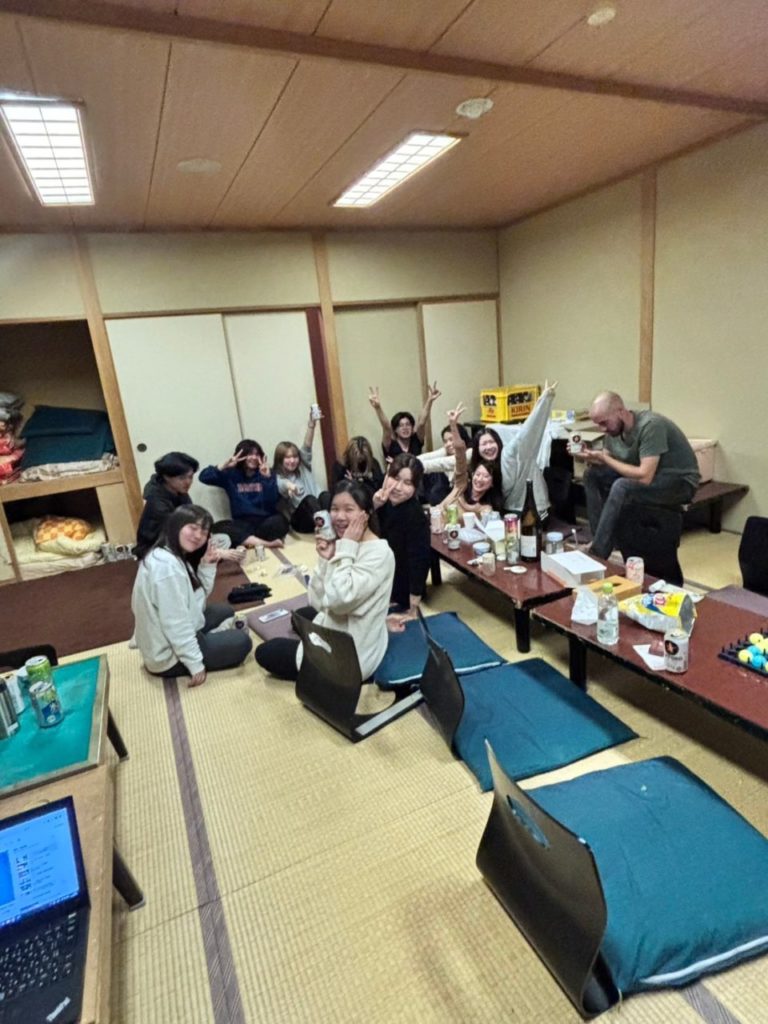 村おこしボランティア【然別湖コタンコース】での活動の様子