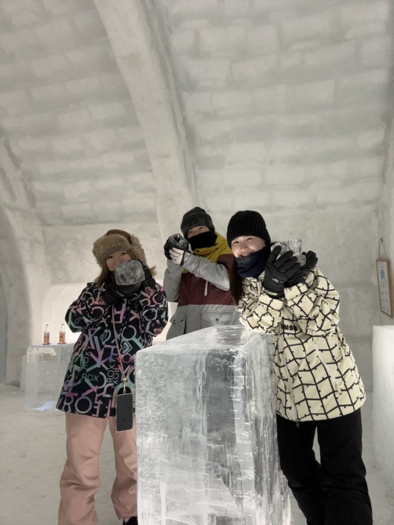 村おこしボランティア【然別湖コタンコース】での活動の様子