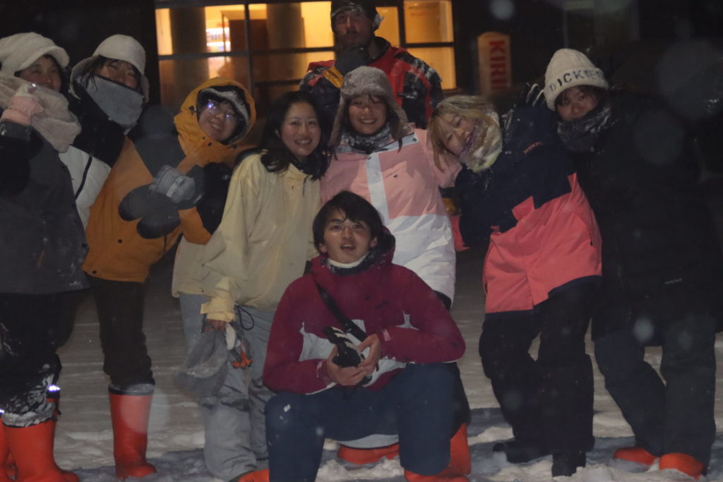 村おこしボランティア【然別湖コタンコース】での活動の様子