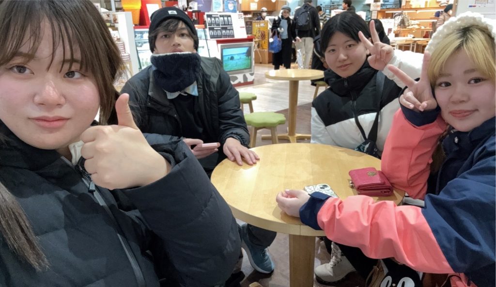 村おこしボランティア【然別湖コタンコース】での活動の様子