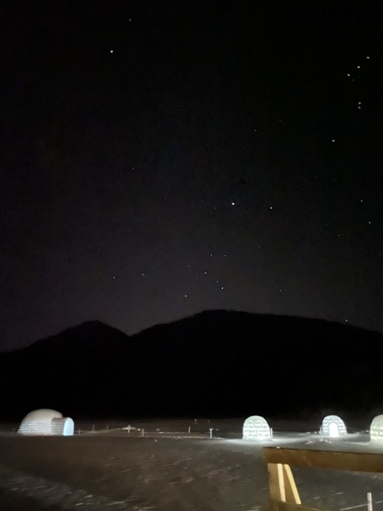 村おこしボランティア【然別湖コタンコース】での活動の様子