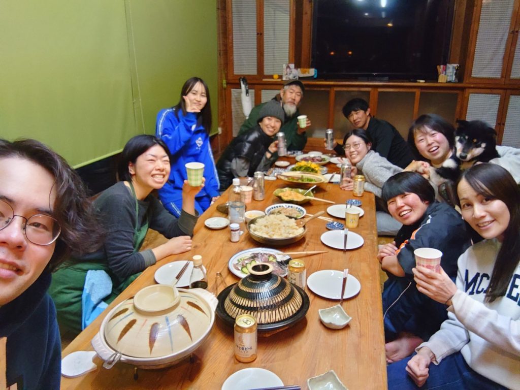 村おこしボランティア【四万十川・林業コース】での活動の様子