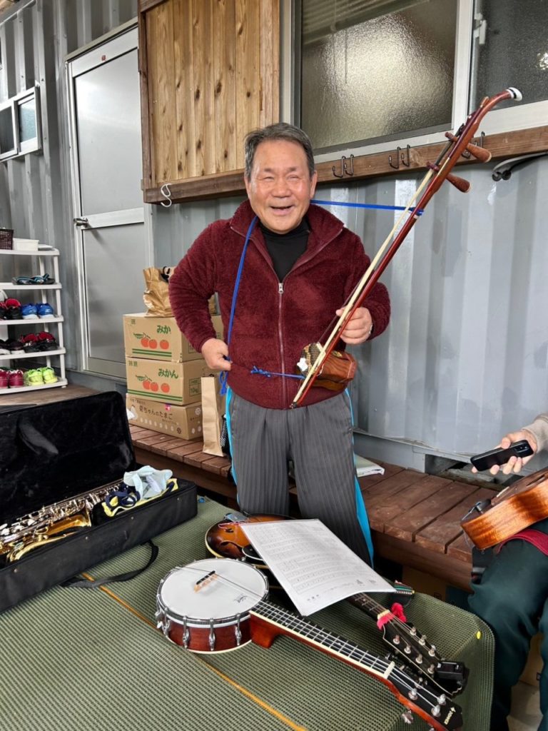 村おこしボランティア【与論島コース】での活動の様子