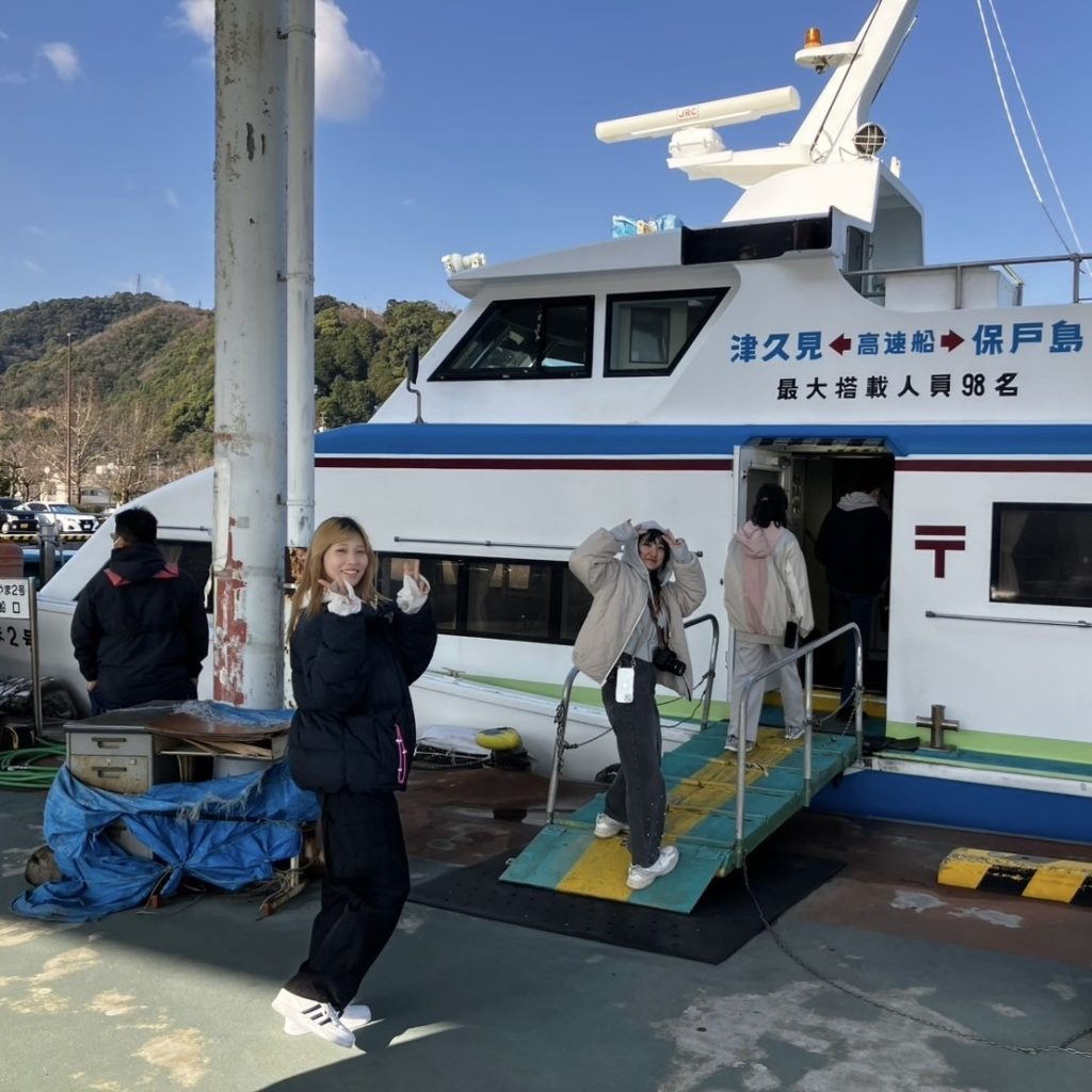 村おこしボランティア【保戸島コース】での活動の様子