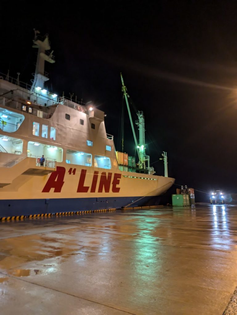 村おこしボランティア【喜界島コース】での活動の様子