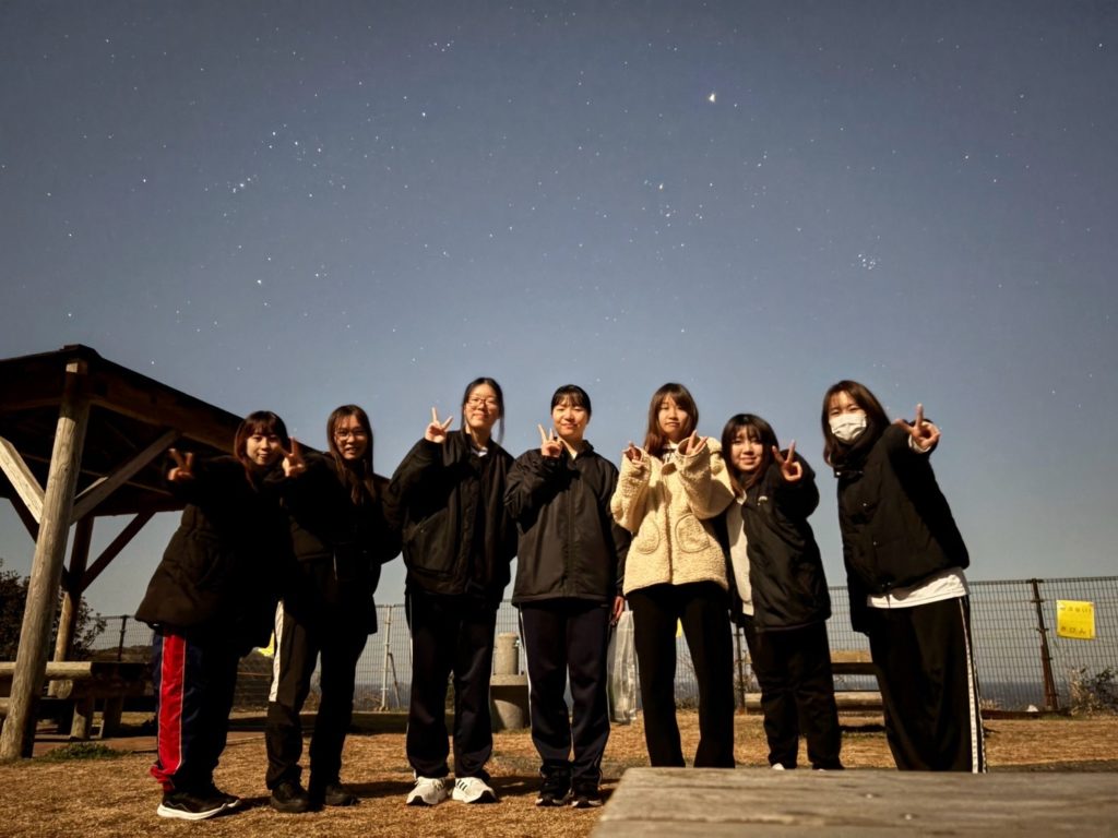 村おこしボランティア【神津島コース】での活動の様子