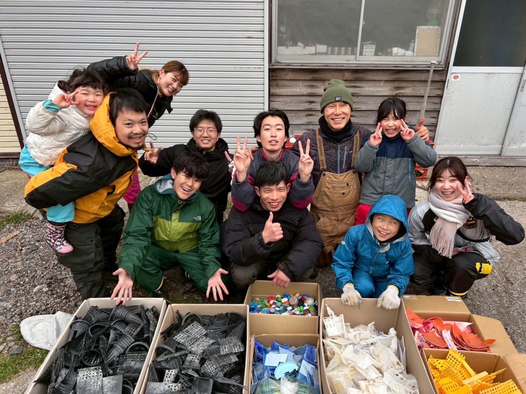 村おこしボランティア【奥尻島コース】での活動の様子