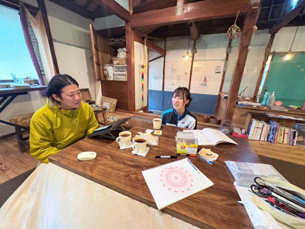 村おこしボランティア【屋形島コース】での活動の様子