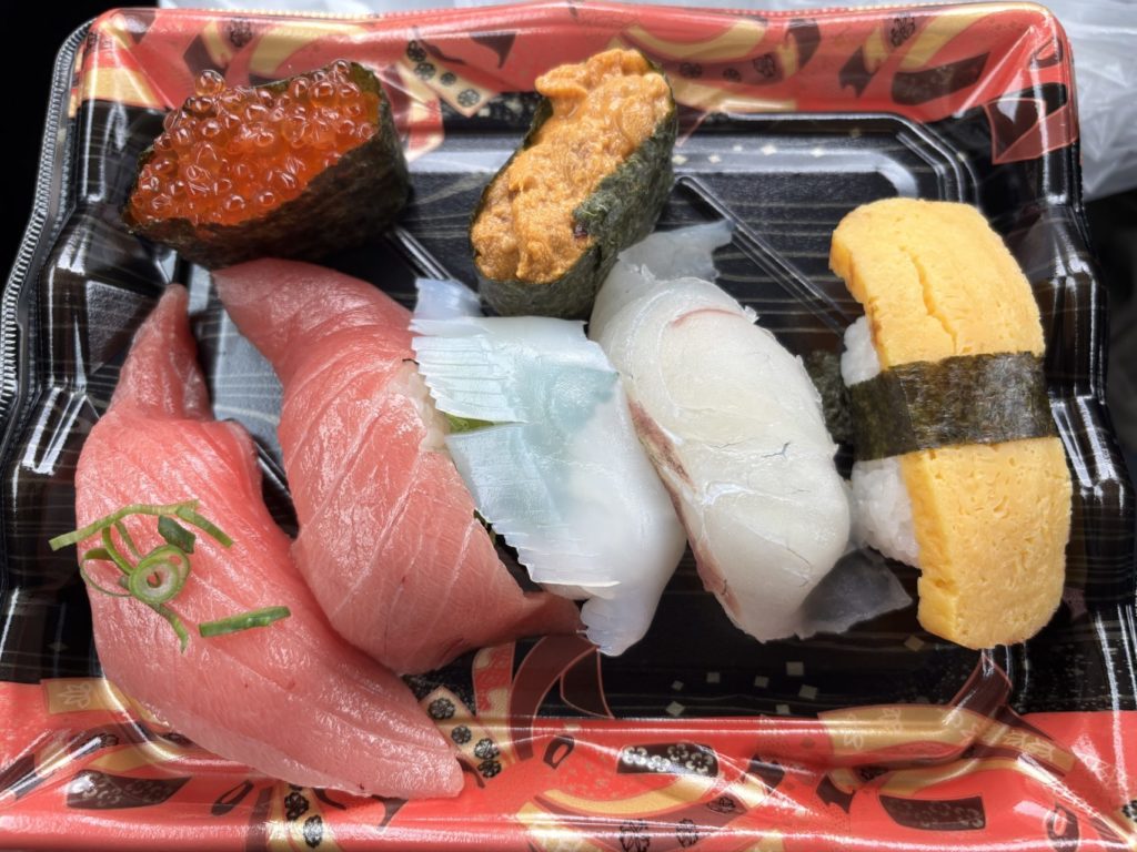 村おこしボランティア【屋形島コース】での活動の様子