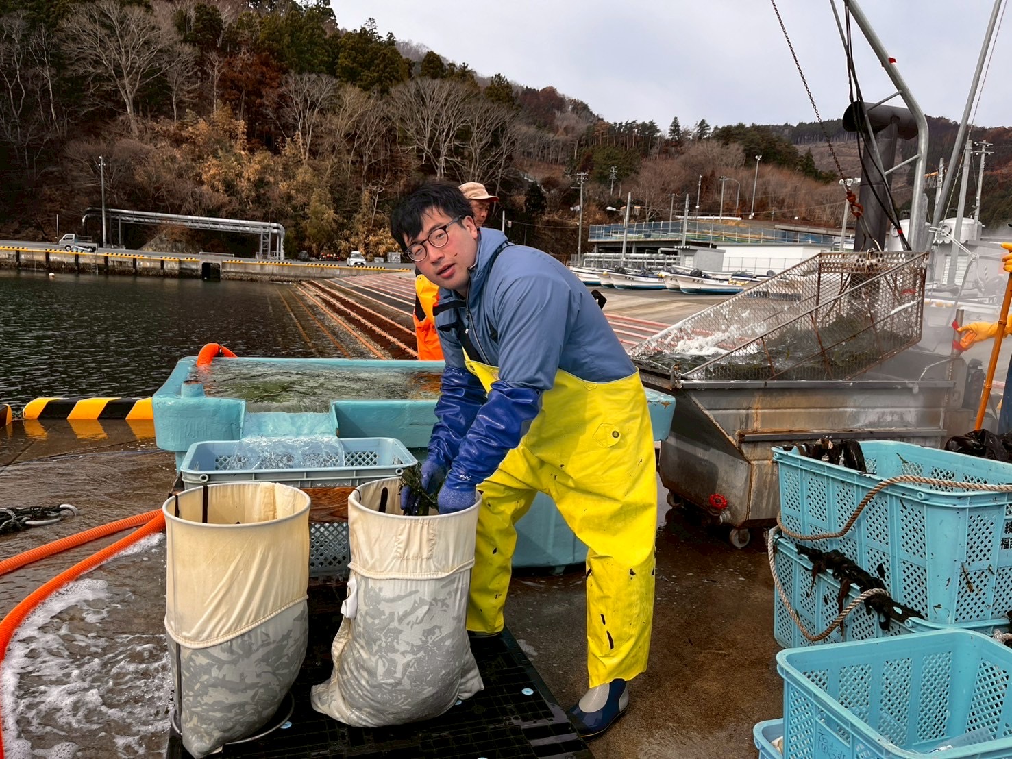 綾里ワカメ大作戦！の活動の様子