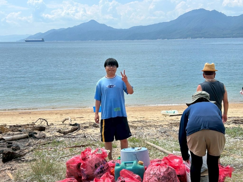 村おこしボランティア【江田島コース】での活動の様子
