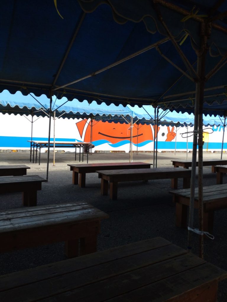 村おこしボランティア【焼尻島コース】での活動の様子