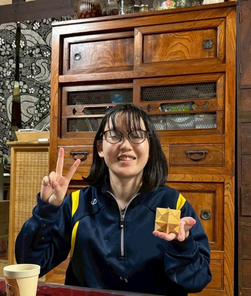 村おこしボランティア【江田島コース】での活動の様子