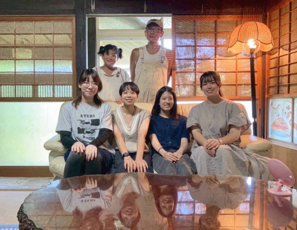 村おこしボランティア【江田島コース】での活動の様子