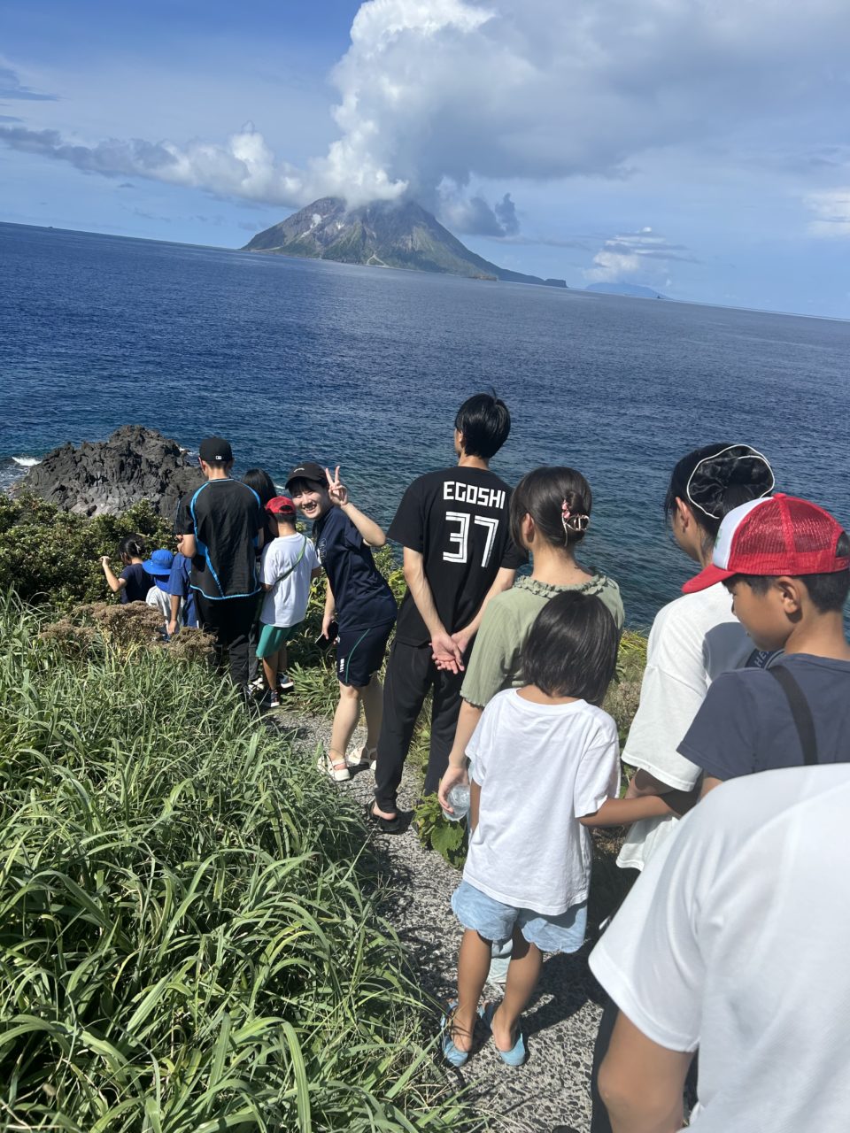 村おこしボランティア【さつま竹島コース】での活動の様子