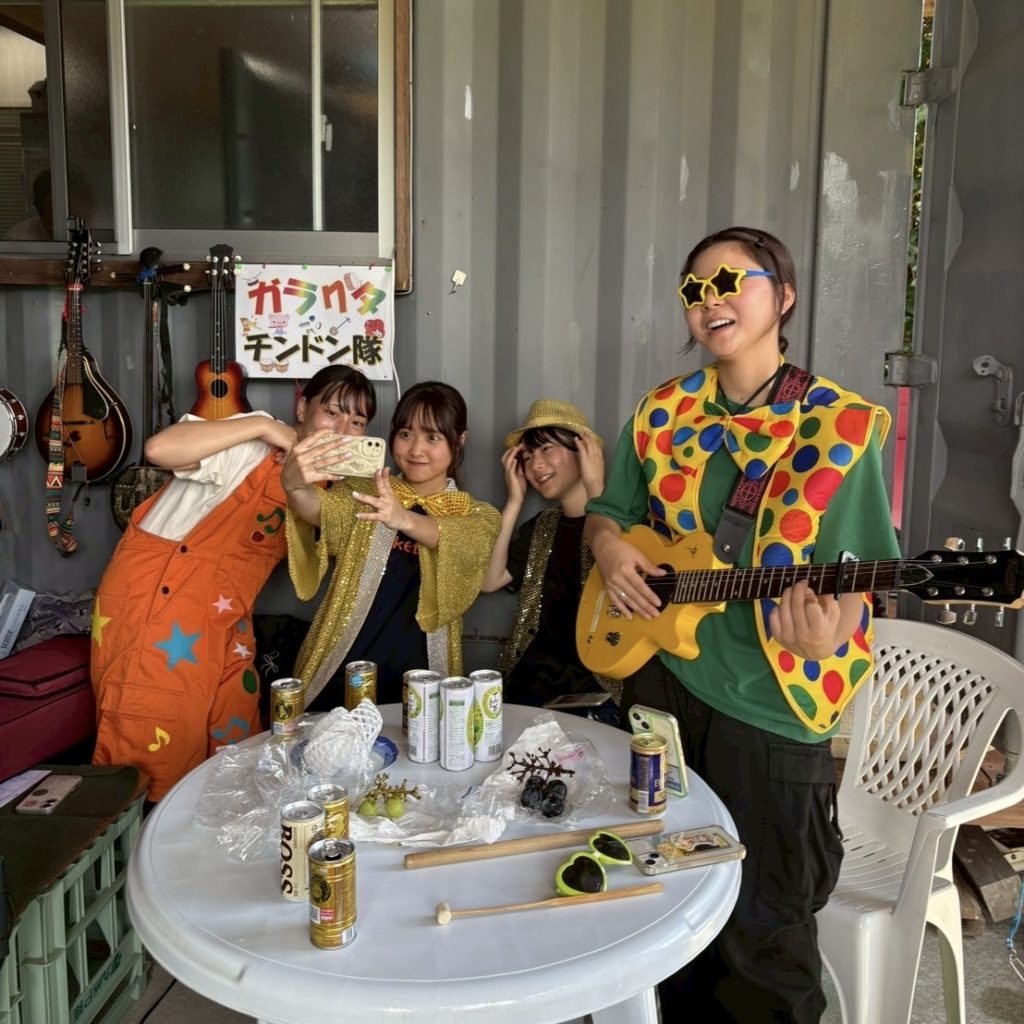 村おこしボランティア【与論島コース】での活動の様子