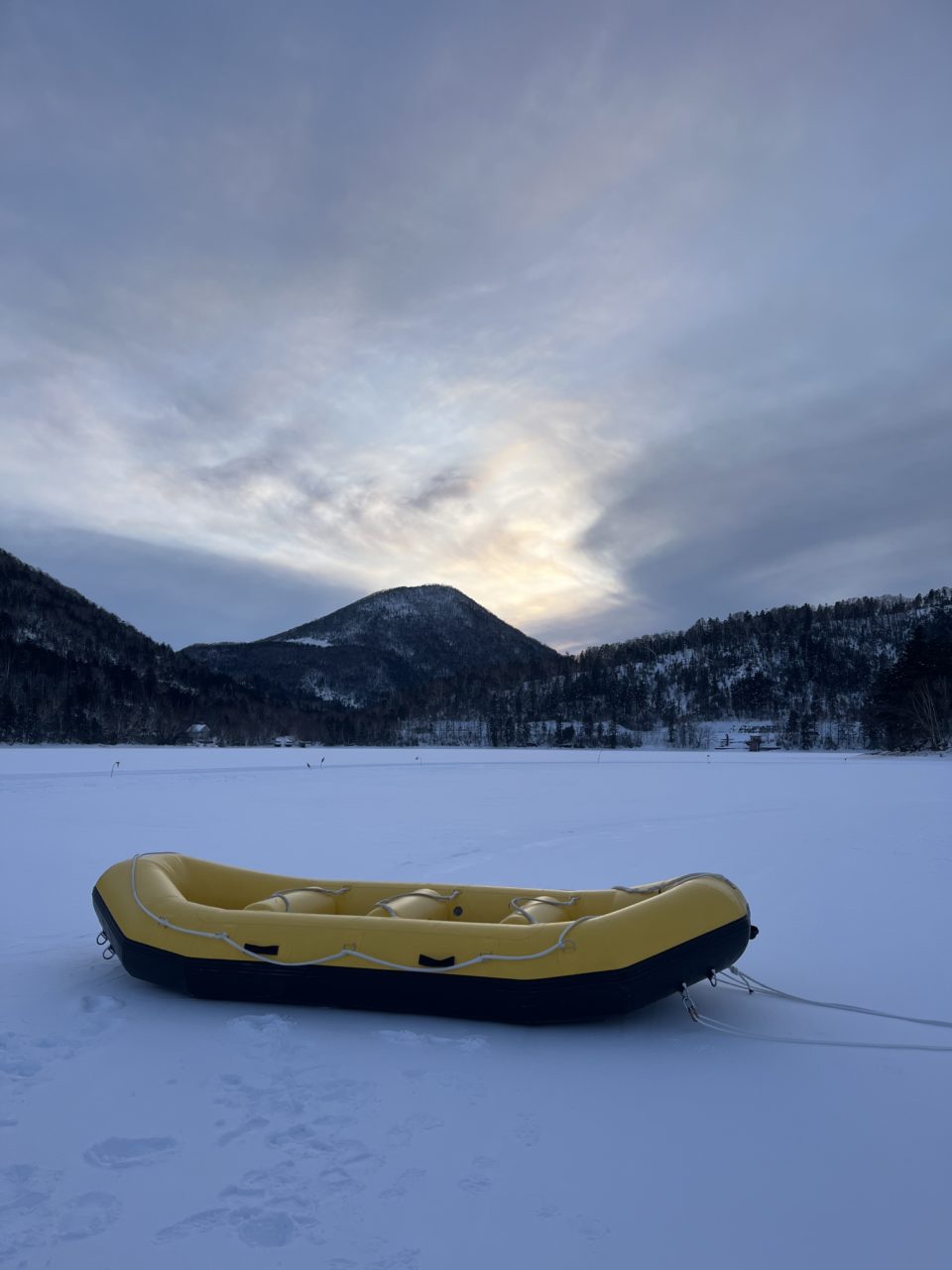 村おこしボランティア【然別湖コタンコース】での活動の様子