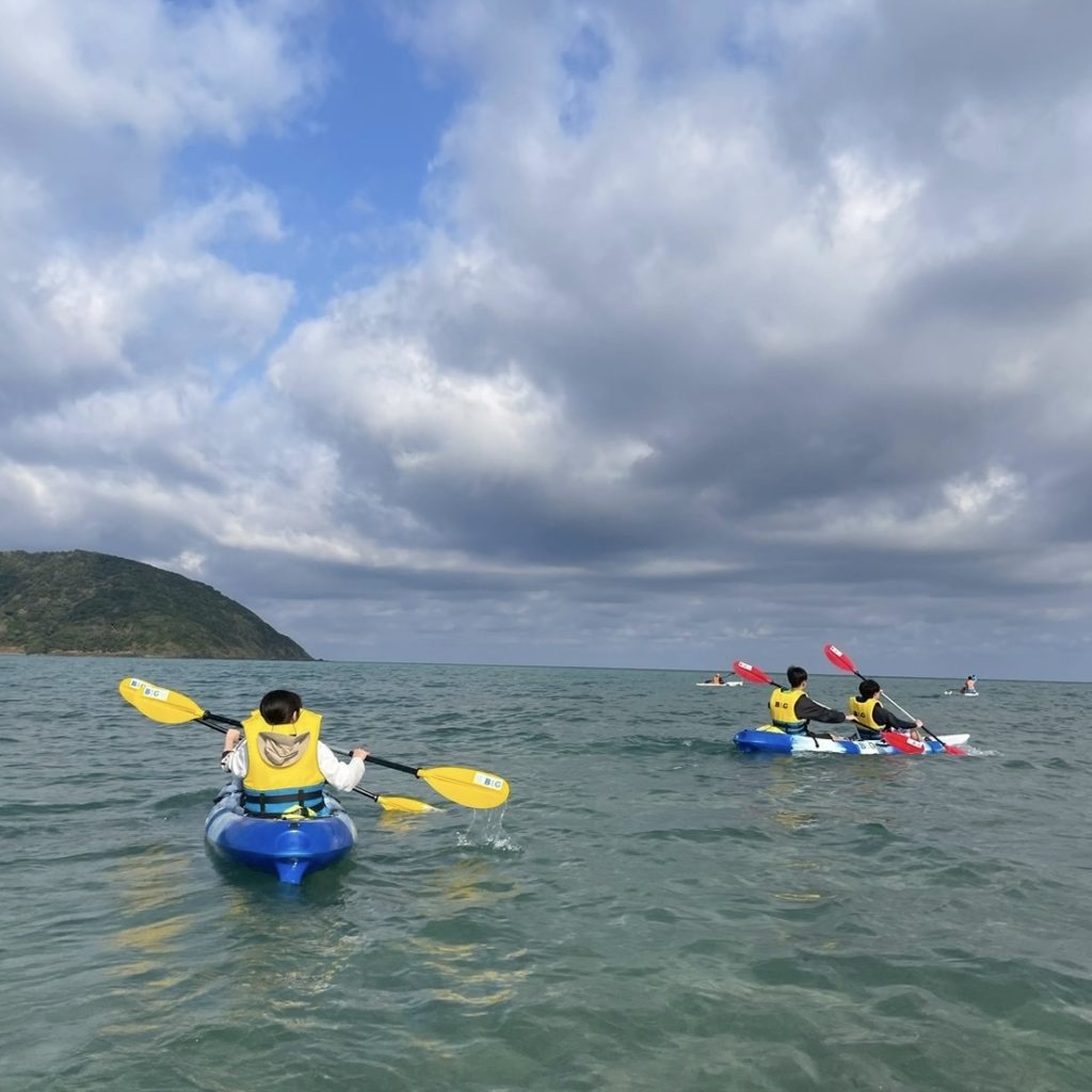 村おこしボランティア【奄美大島「100年先の未来へ」コース】での活動の様子