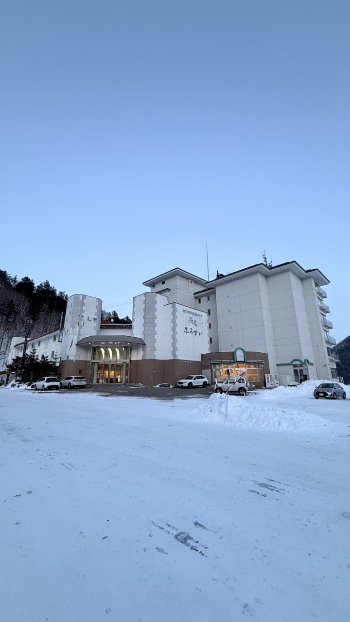 村おこしボランティア【然別湖コタンコース】での活動の様子