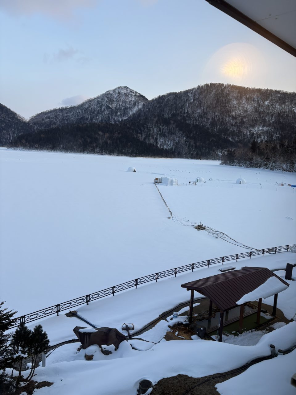 村おこしボランティア【然別湖コタンコース】での活動の様子