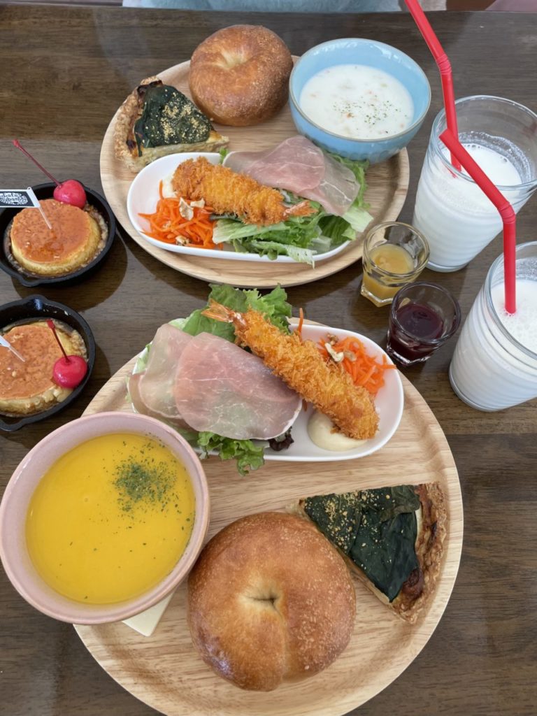 村おこしボランティア【然別湖コタンコース】での活動の様子