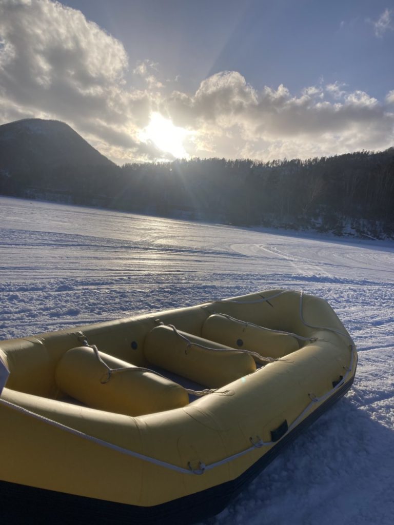 村おこしボランティア【然別湖コタンコース】での活動の様子