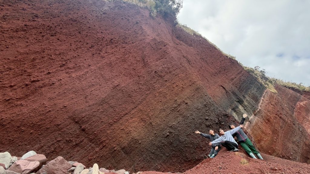 村おこしボランティア【さつま竹島コース】での活動の様子