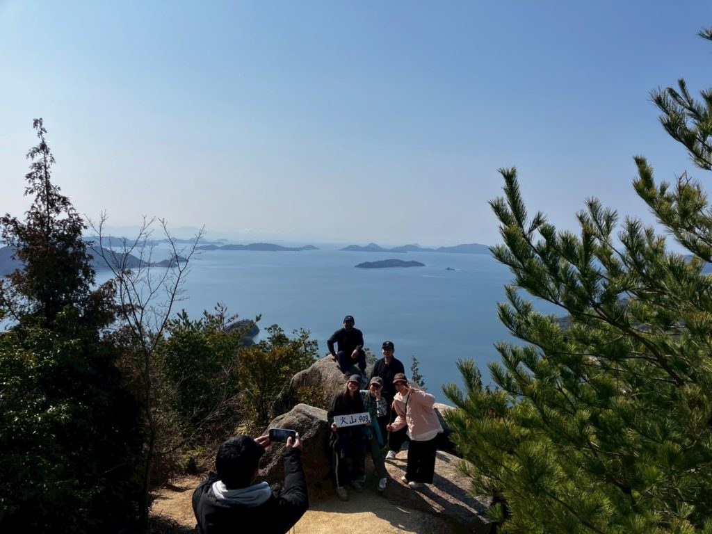 村おこしボランティア【倉橋島コース】での活動の様子