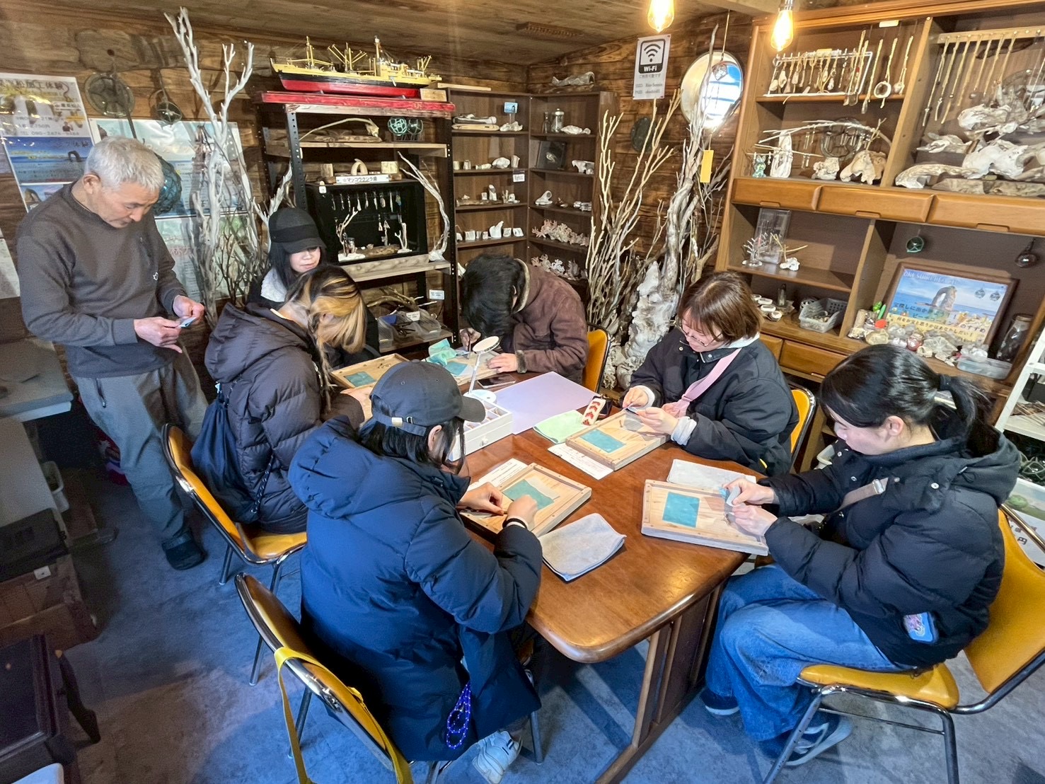 村おこしボランティア【奥尻島コース】での活動の様子