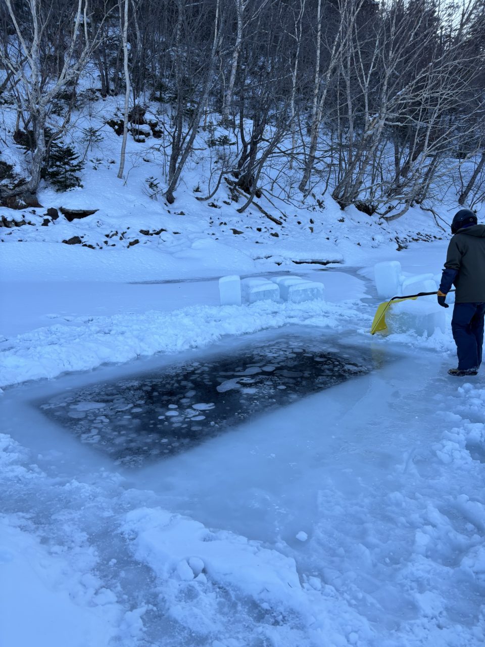 村おこしボランティア【然別湖コタンコース】での活動の様子