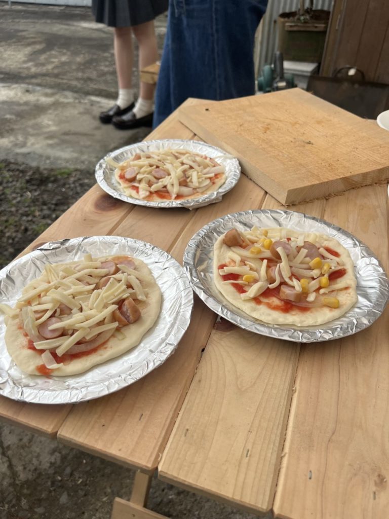 村おこしボランティア【四万十川・林業コース】での活動の様子