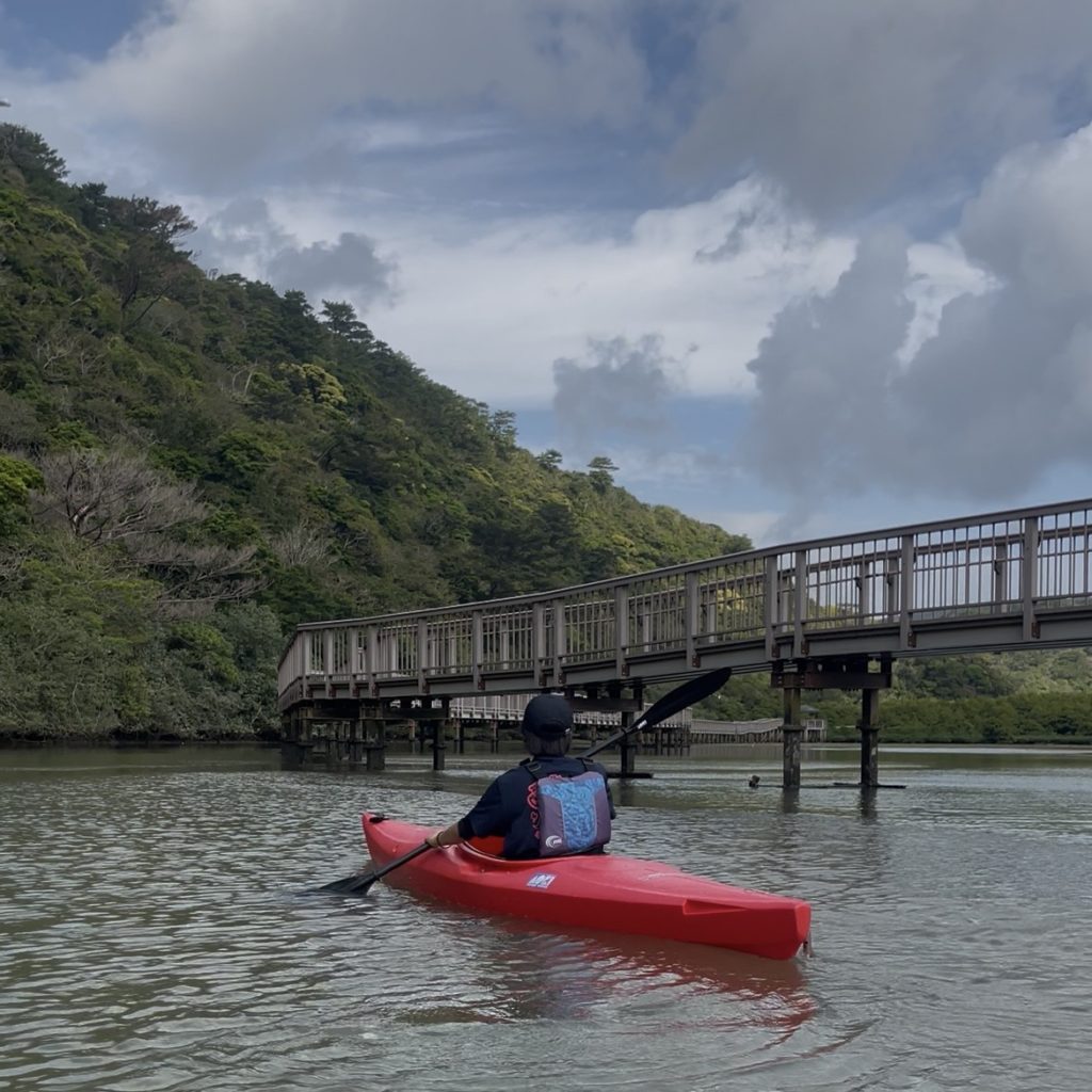 村おこしボランティア【沖縄やんばるコース】での活動の様子